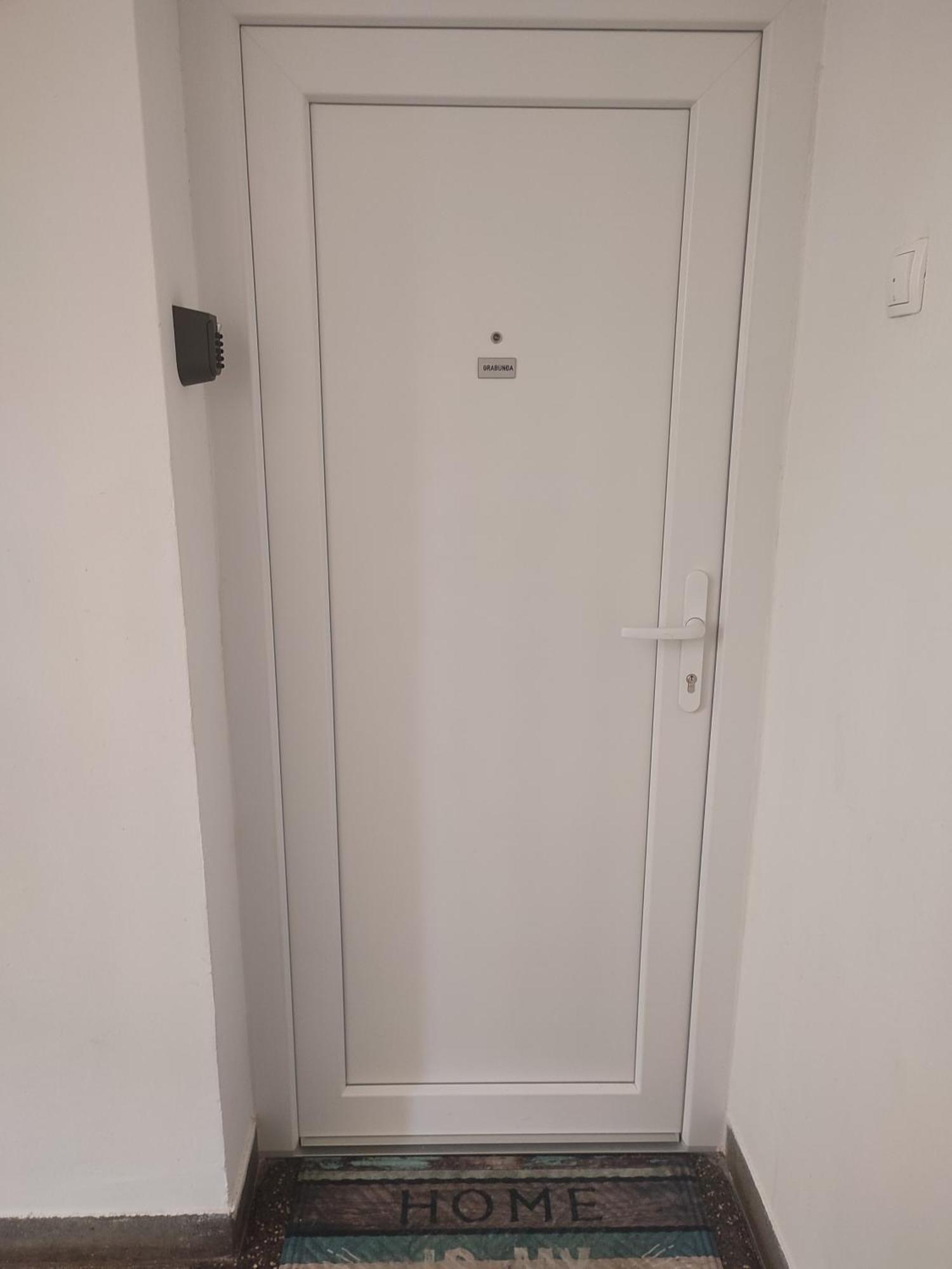 Apartman Levi Pula Exterior foto